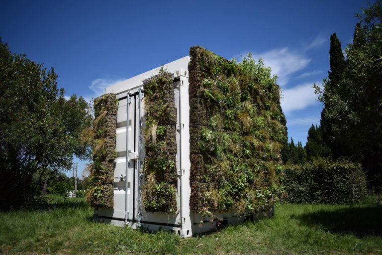 ECOSEC : les toilettes sèches et les composteurs intelligents s’installent en ville