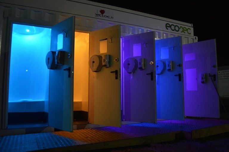 ECOSEC : les toilettes sèches et les composteurs intelligents s’installent en ville