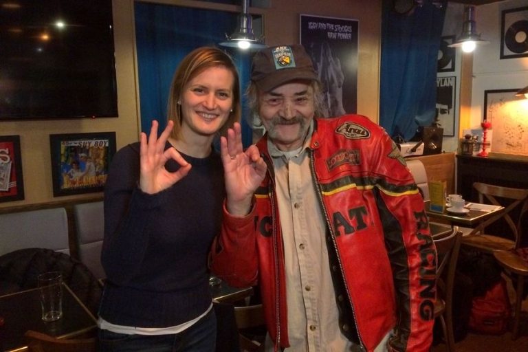 ENTOURAGE : un réseau citoyen pour rompre l’isolement des personnes sans-abri